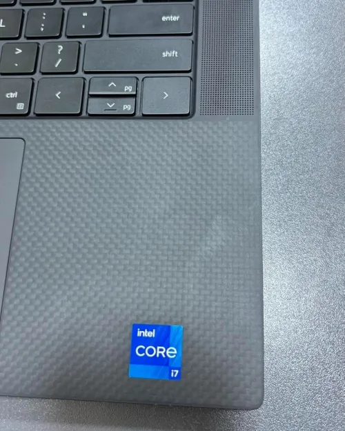 DELL XPS 15 9520 INTEL CORE I7 12700H 2.30GHz  UP TO 4.70GHz 16GO DDR5 1TB SSD NVME NVIDIA RTX 3050Ti 4GB VRAM INTEL IRIS XE GRAPHICS ECRAN 15 INCH FHD PLUS