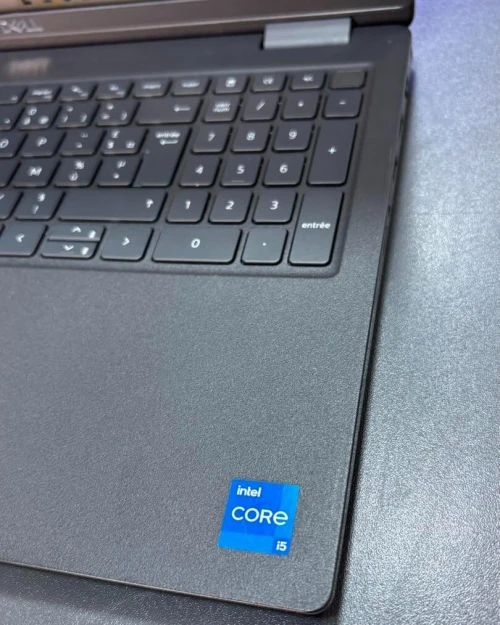 DELL LATITUDE 3530 INTEL I5-1245U 1.60GHz UP TO 4.40GHz 8GB DDR4 256GB SSD NVME INTEL UHD GRAPHICS ECRAN 15.6 INCH FHD
