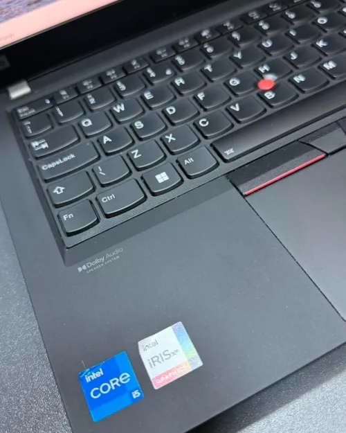 LENOVO THINKPAD T14 INTEL i5-1135G7 up to 4.4GHZ  24GB DDR4 512GB SSD NVME INTEL IRIS XE GRAPHICS ECRAN 14. INCH 4K IPS