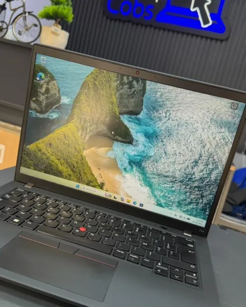 LENOVO THINKPAD T14 GEN 4 AMD RYZEN 5 PRO 7540U 3.2GHz up to 4.9GHZ 32GB DDR4  512GB SSD NVME AMD RADEON  GRAPHICS ECRAN 14 INCH FHD PLUS