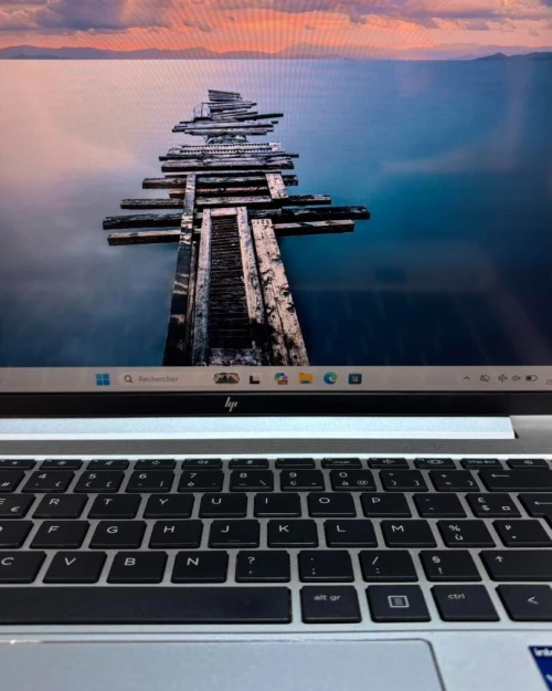 HP ELITEBOOK 640 G10 INTEL i5 1345U 1.60GHz UP TO 4.70GHz 16GB DDR4 512 SSD NVME INTEL UHD GRAPHICS ECRAN 14 INCH FHD TACTILE