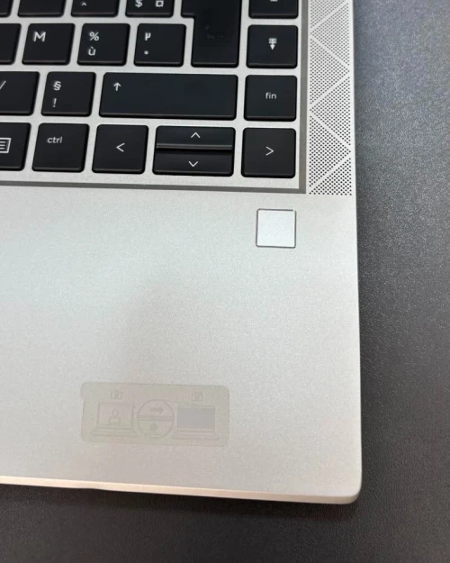 HP ELITEBOOK 845 G7 RYZEN 5 PRO 4650U 2.10GHz UP TO 4.00GHz  16GB DDR4 256 SSD NVME AMD RADEON GRAPHICS 500MB VRAM ECRAN 14 INCH FHD