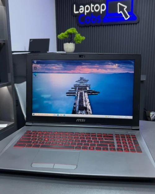 MSI GV 62 i5-8300H 2.30GHZ 8 Gb DDR4 512gb SSD NVIDIA GEFORCE GTX 1060 ECRAN 15.6 FHD