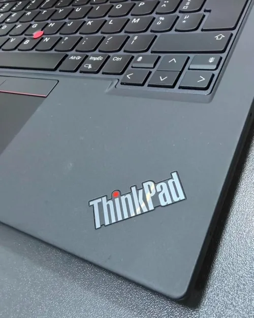 LENOVO THINKPAD P14s TACTILE i5-1340P 16 Gb DDR5 512gb SSD INTEL UHD  GRAPHICS ECRAN 14 FHD