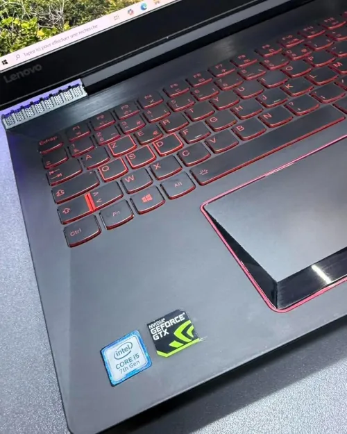 LENOVO GAMING Y250 INTEL i5-7300HQ 2.5GHZ up to 3.5GHZ 8gbGB DDR4  256GB SSD+ 1000GB HDD    INTEL HD GRAPHICS 630 NVIDIA GEFORCE GTX 1050 2GB  15.6 INCH FHD