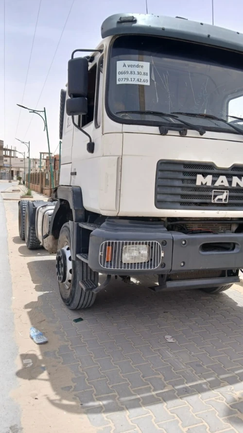 Man F2000 2002
