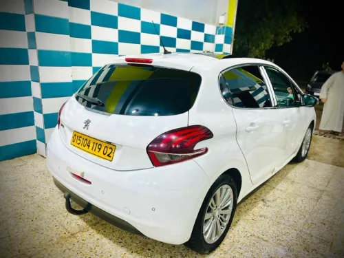 Peugeot 208 2019 Allure Facelift