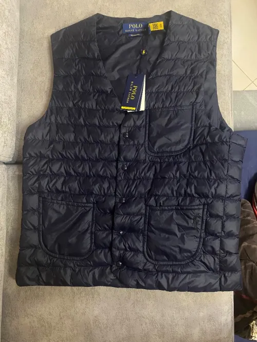 The Beaton Water-Repellent V-Neck Gilet
