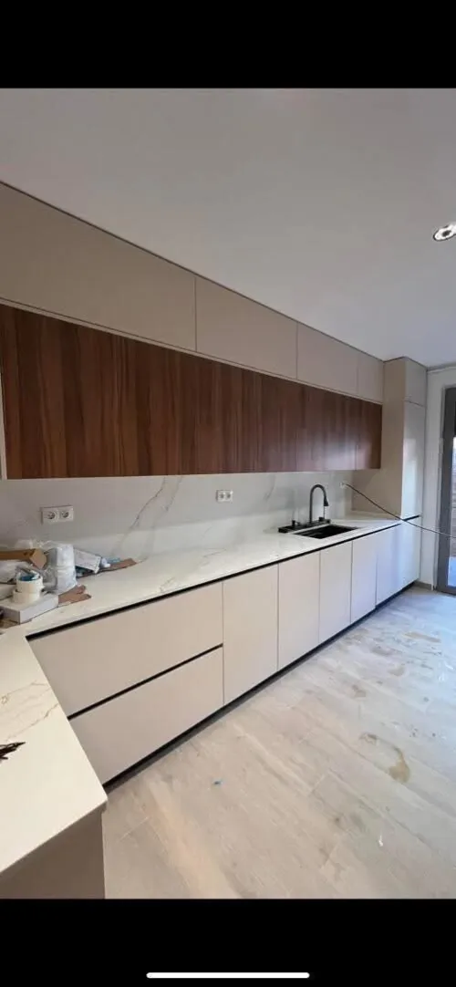 FABRICATION CUISINE ÉQUIPÉE CHAMBRE DRESSING
