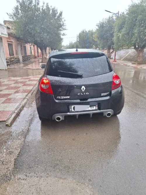 Renault Clio 3 2010 Exception