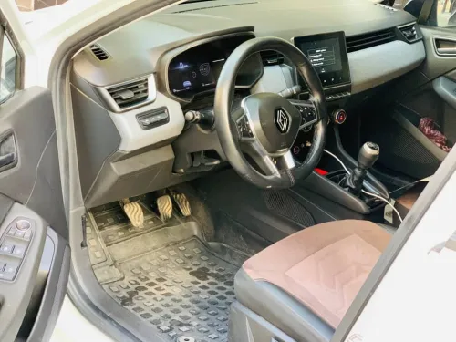 Renault Clio 5  2024 Evolution