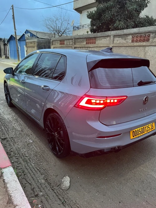 Volkswagen Golf 8 2025 R-Line