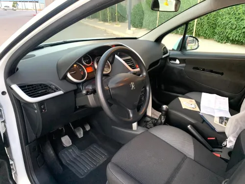 Peugeot 207 2012 207