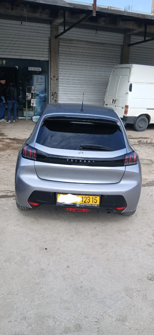 Peugeot 208 2023 Active Pack