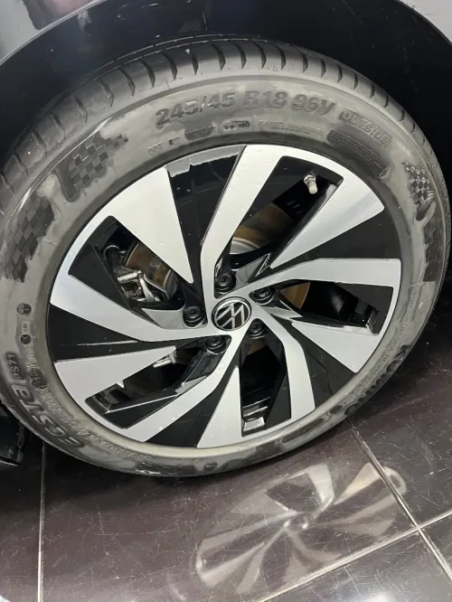 Volkswagen Passat 2025 PRO