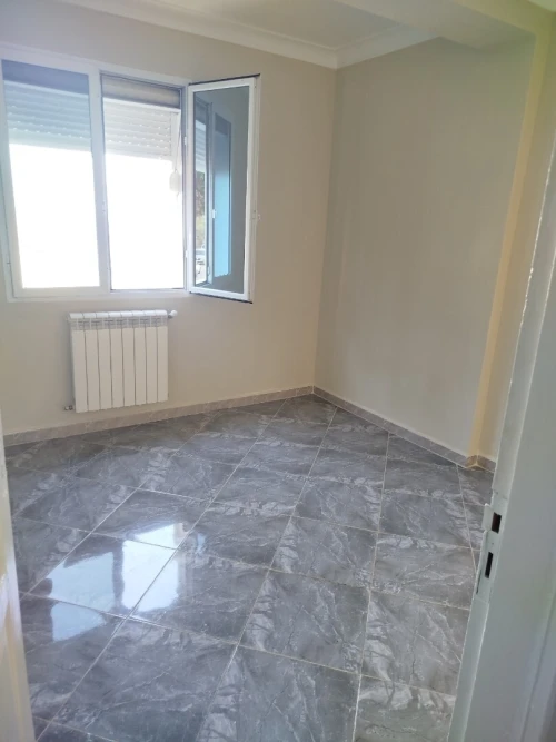 Location Appartement F4 Alger Rais hamidou