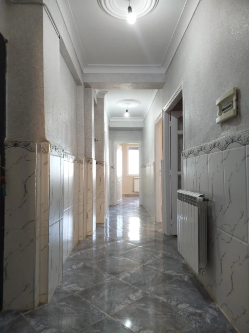 Location Appartement F4 Alger Rais hamidou