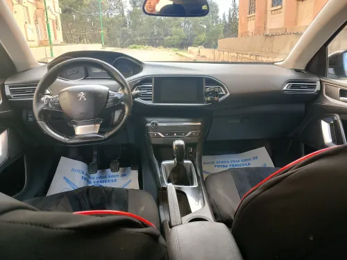 Peugeot 308 2015 Allure
