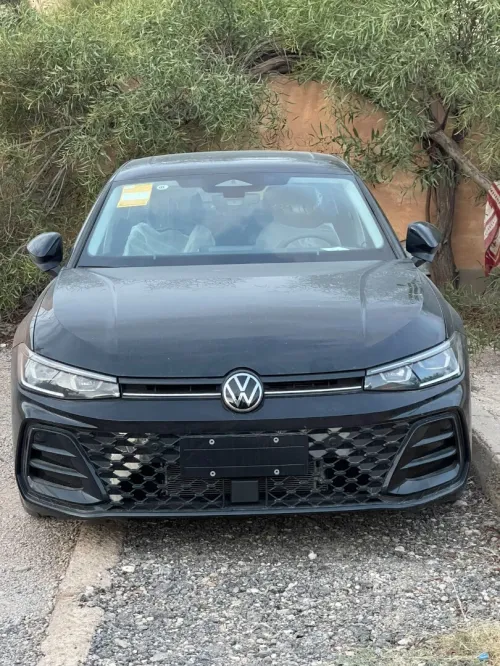 Volkswagen Passat 2025 PRO