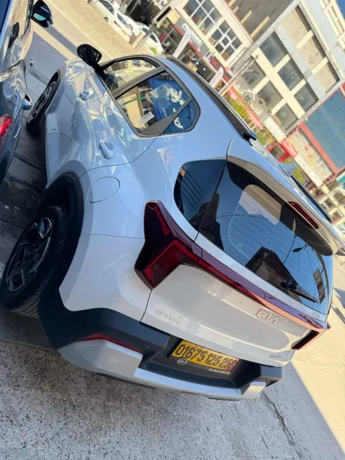 Kia Sonet  2025 