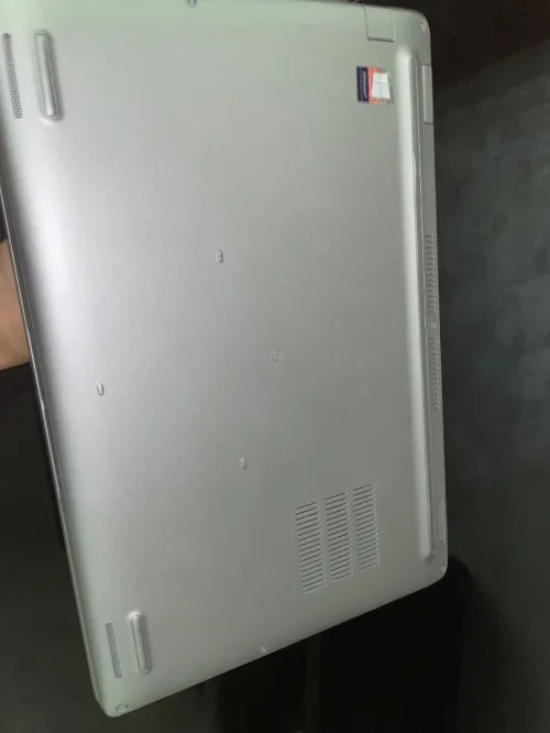 Processeur i5 11th genPrix:74000 négociable Dell latitude 5420 14 pouces 16gb ram 256 gb stockage