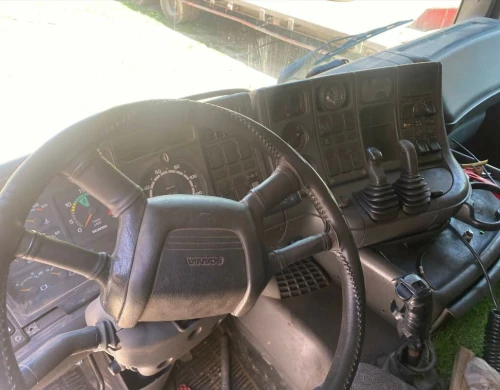 SCANIA P360 2005