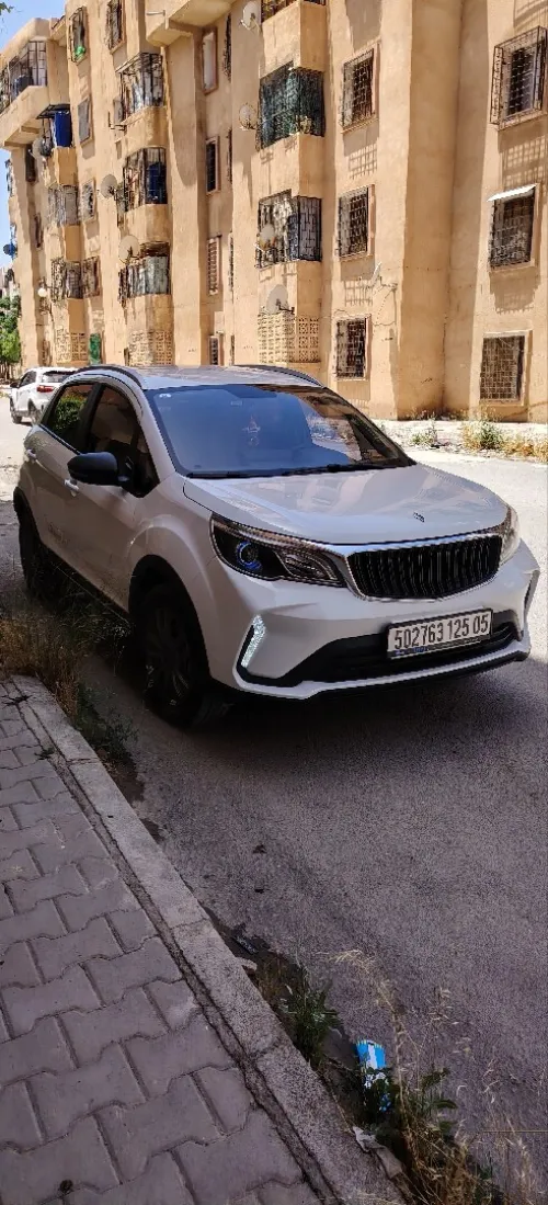 Livan X3 Pro  2025 Manuelle (Sans toit ouvrant)