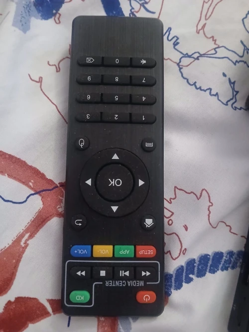للبيع X96 Mini Smart TV Box RAM 2GB / ROM 16GB غير مستعمل، الحالة جديدة مع العلبة الأصلية + ريموت + كابل يشغل YouTube و IPTV والتطبيقات السعر: 6000 دج قابل للتفاوض