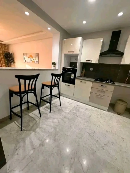Location Appartement F2 Alger Hydra