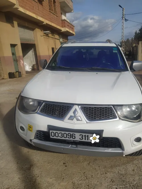 Mitsubishi L200 2011 Double cabine sporter 4×4