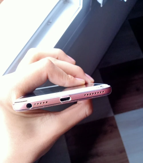 Oppo f1s 