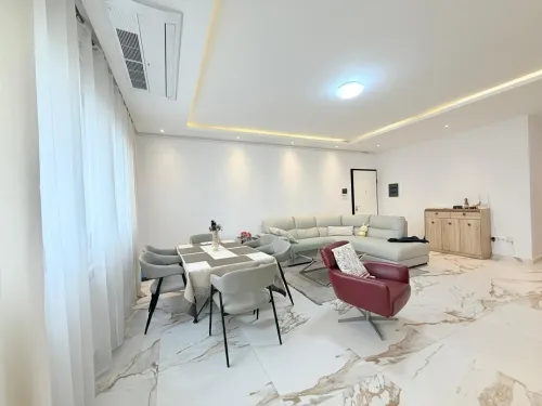 Location Appartement F4 Alger Hydra