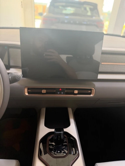 Geely Ikon 2026 Flagshipe
