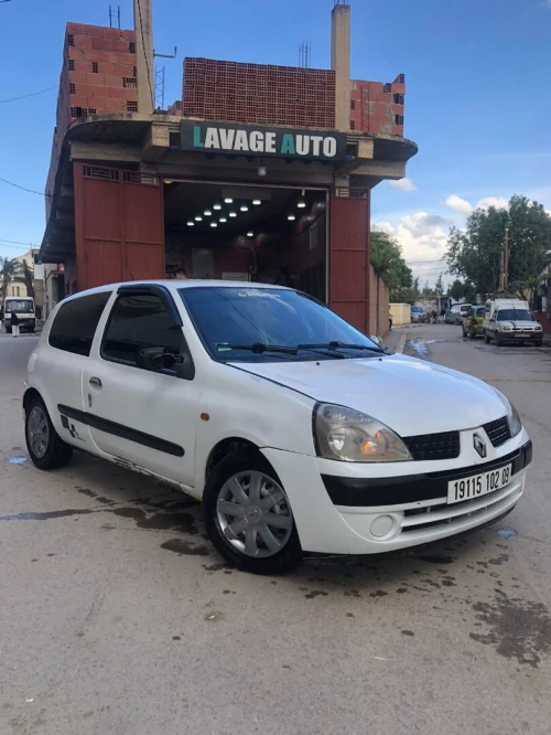 Renault Clio 2 2002 Extreme