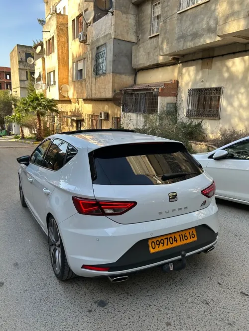 Seat Leon 2016 Cupra R