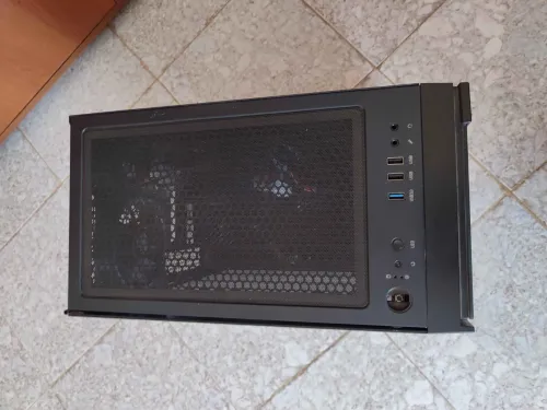PC Gamer Ryzen 5 3600 / GTX 1660 Super / 16GB RAM / SSD + HDD / Boîtier et Alimentation neuve