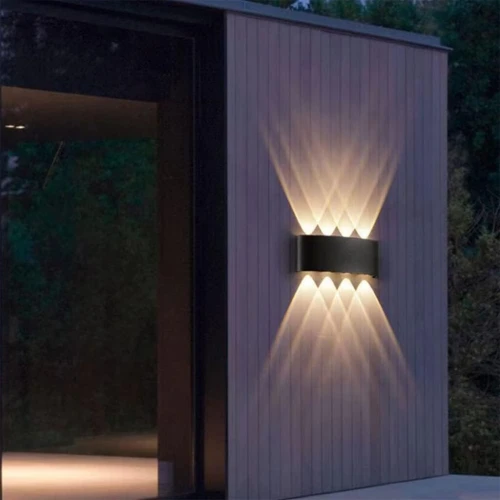 أضواء LED بلمبات الإضاءة داخلية وخارجية