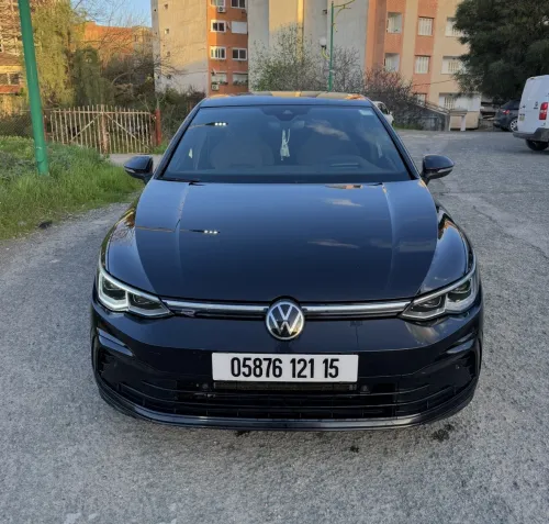 Volkswagen Golf 8 2021 R-Line