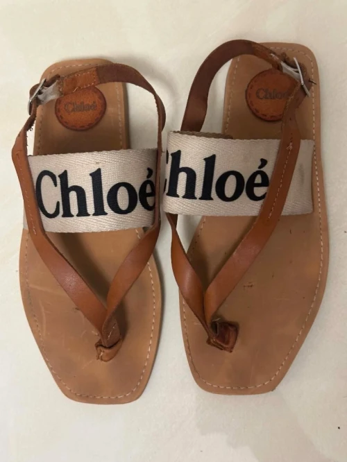 Sandales entre-doigts CHLOE modèle Woody en toile et cuir marron claire en Excellent état, portée seulement 4 jours