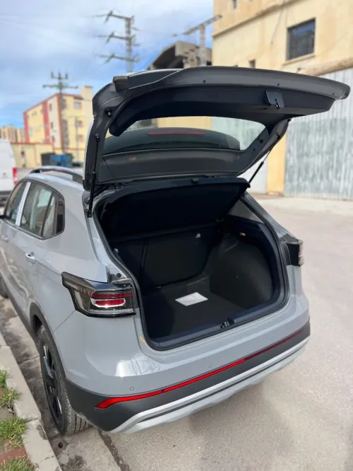 Geely Coorlay 2026 Gris sorie