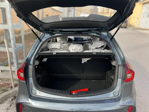 Geely Livan 2026 Verre pistache