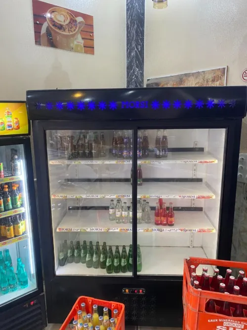 Frigo morsi 2 port 1.80 m +frigo morsi 1 port +frigo lipton 2 port +frigo présentoir morsi 