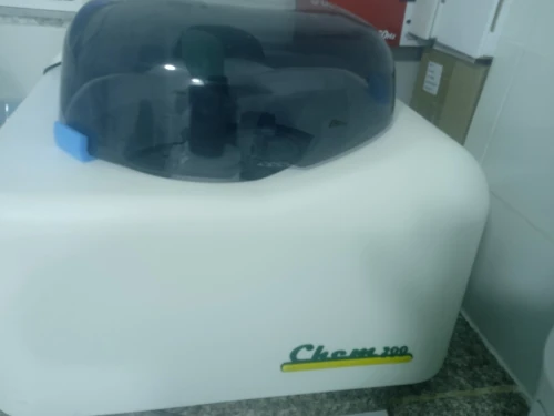 Appareil biochimie automatique 