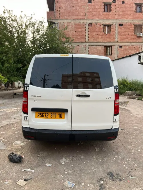 Hyundai h1 H1 tolé 2011