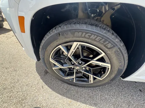 Hyundai Tucson 2025 1,6 essence hybride