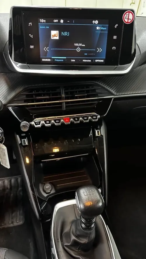 Peugeot 208 2023 Allure Pack 2