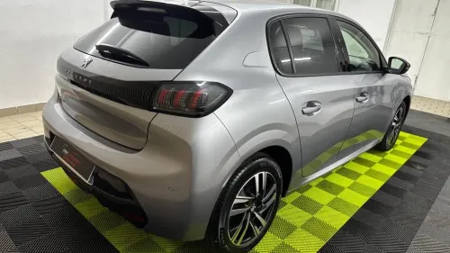 Peugeot 208 2023 Allure Pack 4