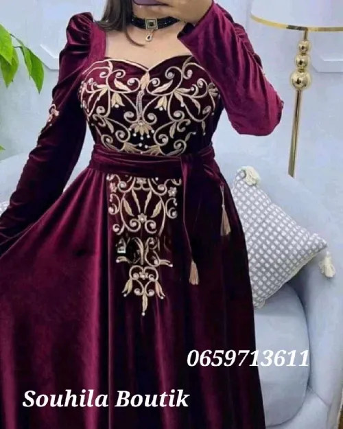 بدعيات قطيفة.  robes velour