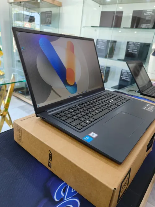 ASUS VIVOBOOK F1704V ULTRA 5 16GB 512SSD 17,3" FHD NEUF SOUS EMBALLAGE