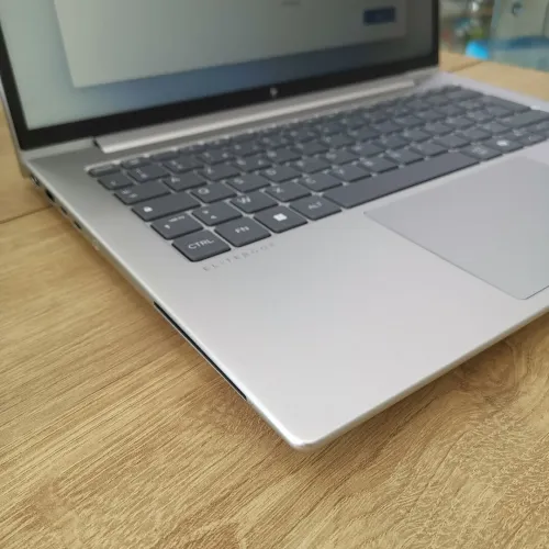 HP EliteBook 640 G11 | Core Ultra 5 135U | 16GB DDR5 | 512GB SSD | 14" Tactile | Neuf